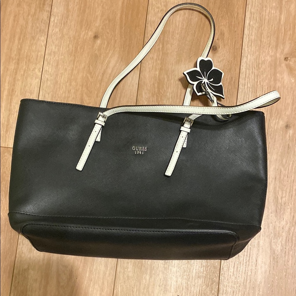 GUESS bag